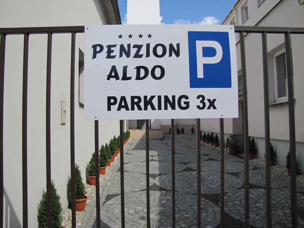 Penzion Aldo Karviná Exterior foto